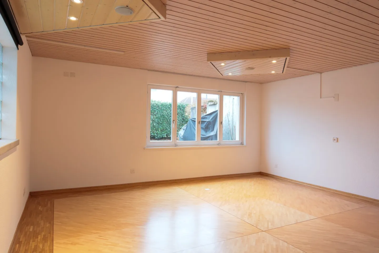 Ufficio/Studio attraente in affitto a Stetten, Baden - Foto 1 di 2