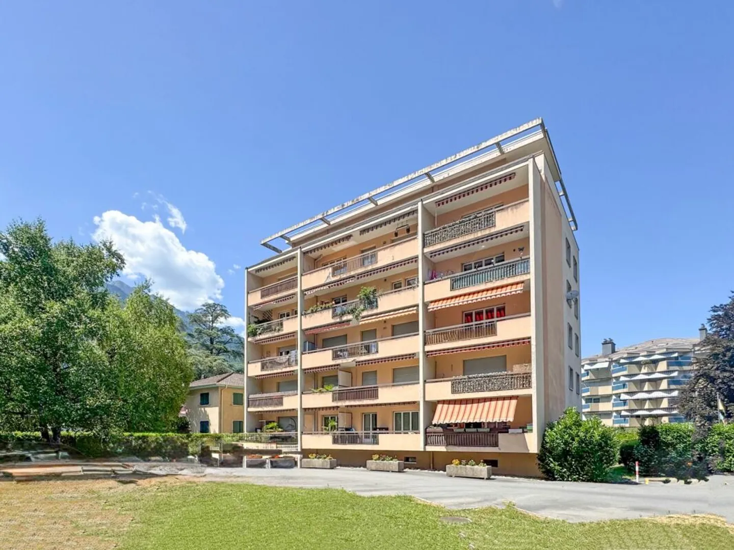 Wohnung mit 4,5 Zimmern, renoviertem Balkon und vermietet - Foto 17 von 18