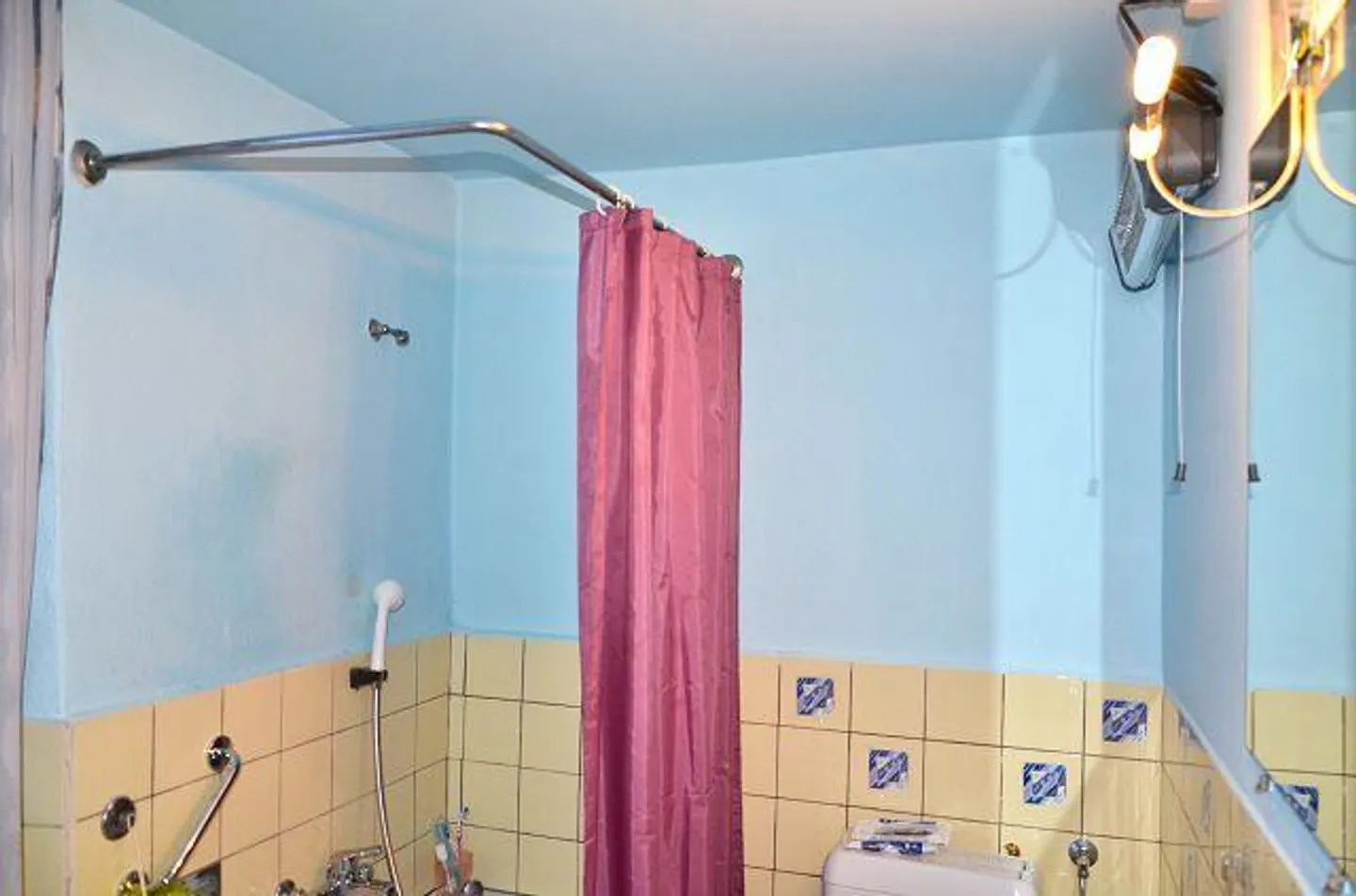Casa di 6 1/2 stanze con grotta e giardino, soleggiata, tranquilla, belle viste... - Foto 13 di 40