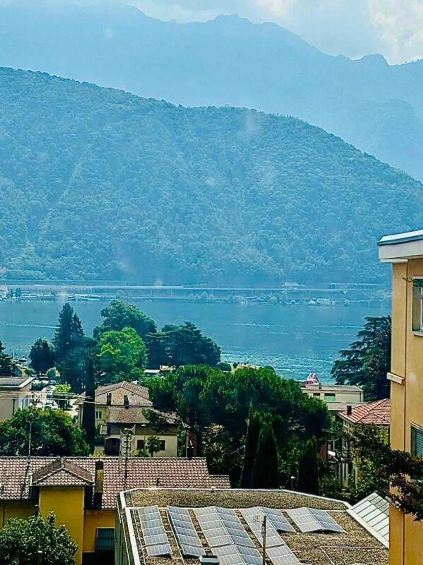 MELIDE · NUOVA RESIDENZA · ELEGANTE APPARTAMENTO ESCLUSIVO CON TERRAZZA E VISTA SUL LAGO - Foto 4 di 7