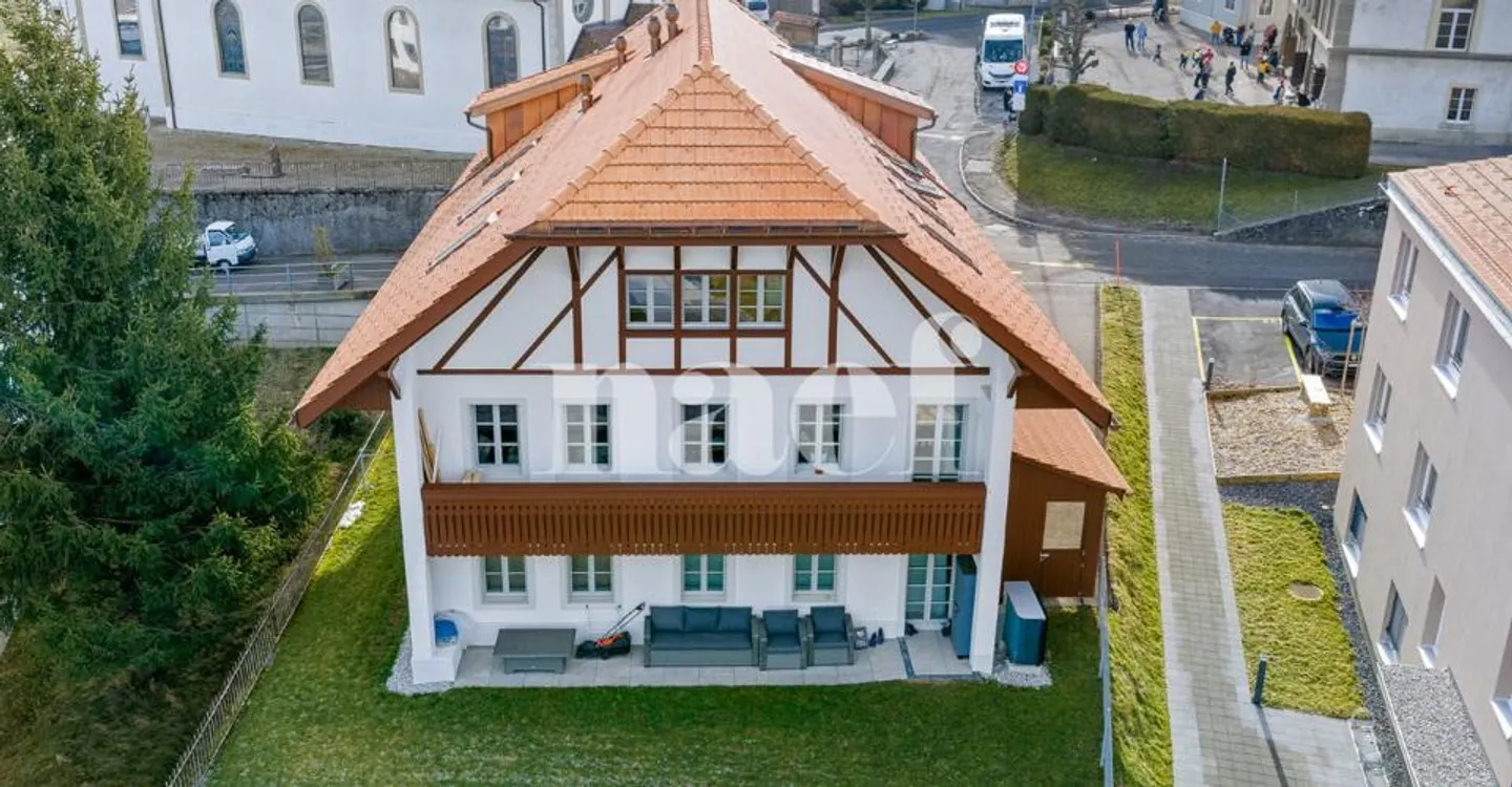 Immeuble mixte à Vuisternens - Photo 1 sur 8