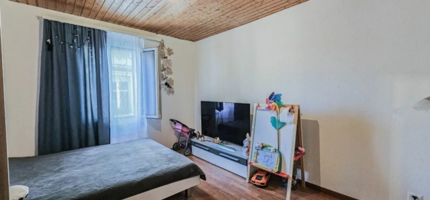 Affascinante casa plurifamiliare con 6 unità - Foto 8 di 12