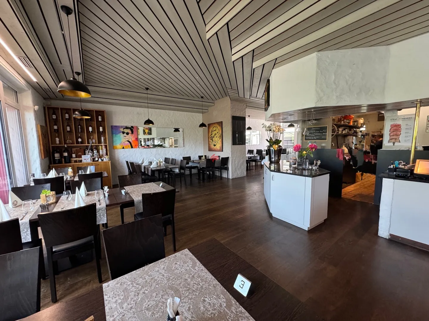 Opportunité unique - Restaurant & Appartement - Photo 4 sur 13