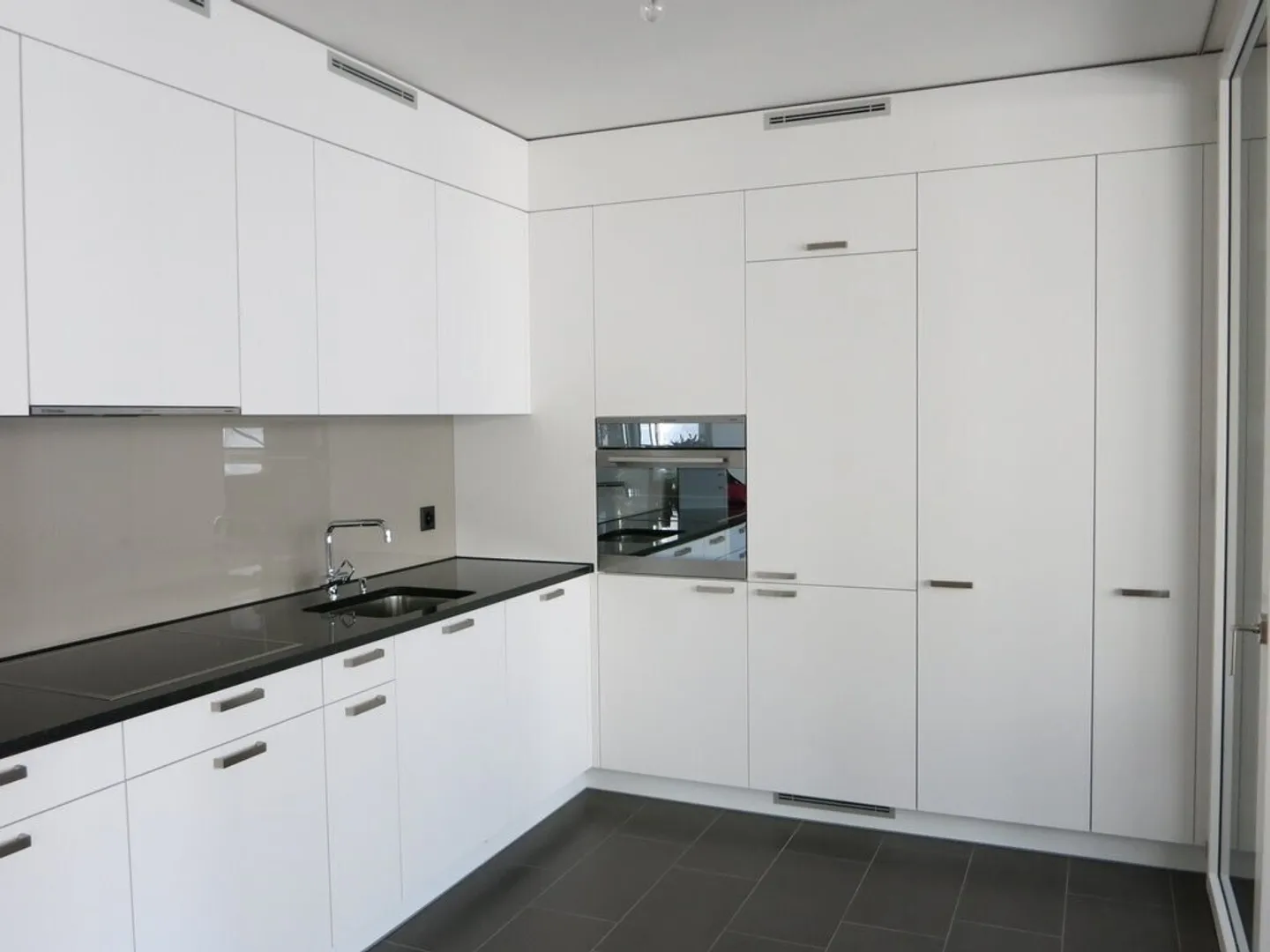 Modernes 2.5-Zimmer-Apartment - Foto 4 von 5