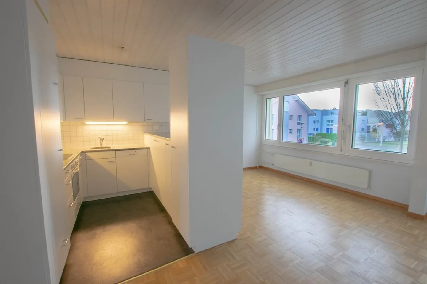 Appartement lumineux 3.5 pièces - Photo 4 sur 10