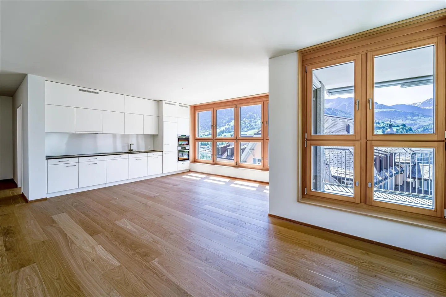 Living in a beautiful central location - Photo 2 of 6