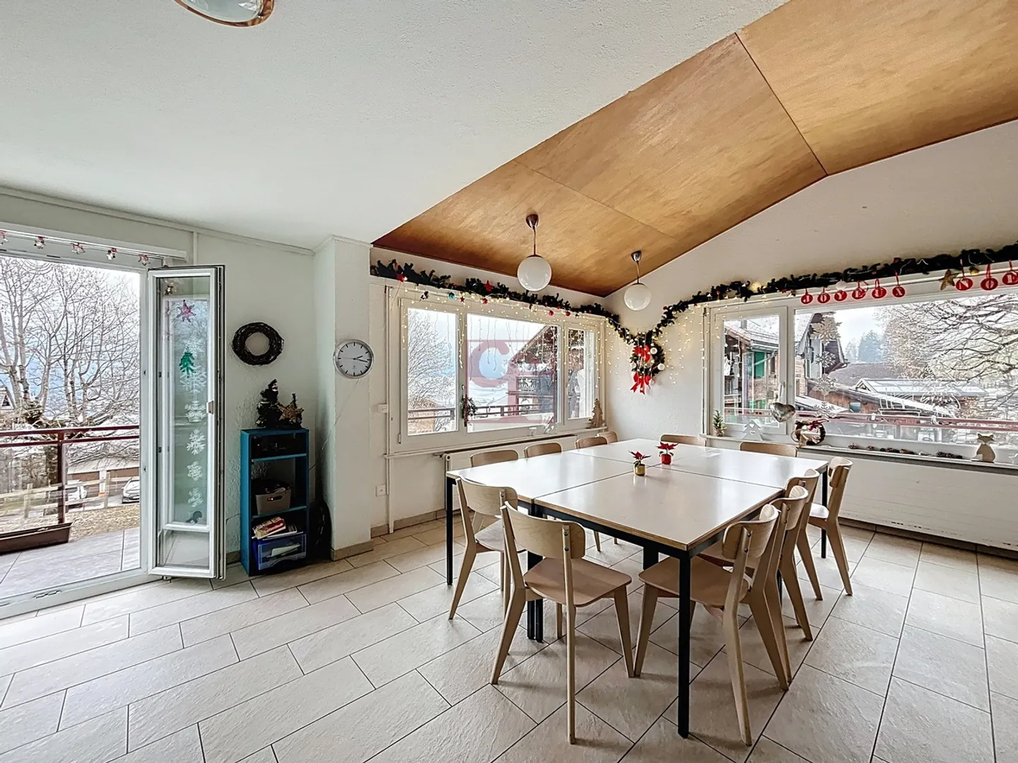 Opportunity! Château-d'Oex - Income-generating building - Photo 3 of 5