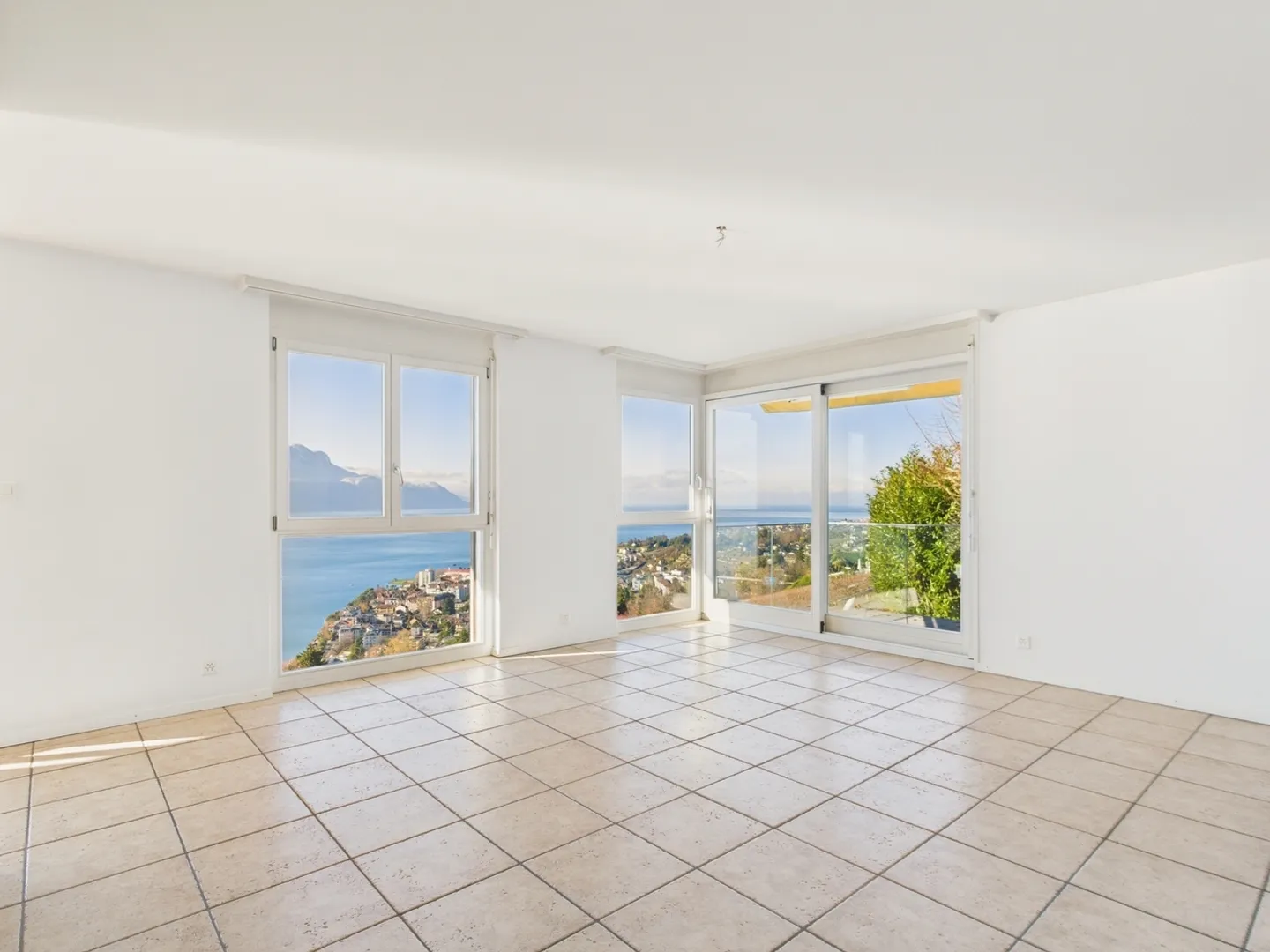 Außergewöhnliche Wohnung mit Panoramablick auf den Genfersee in Montreux (Chernex) - Foto 11 von 13