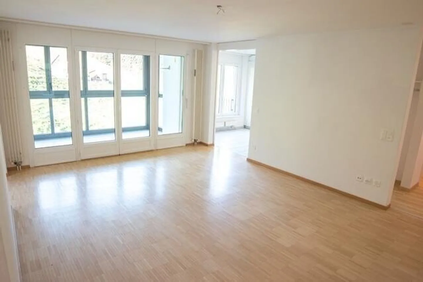 Charmante Wohnung mit Balkon - Foto 3 von 10