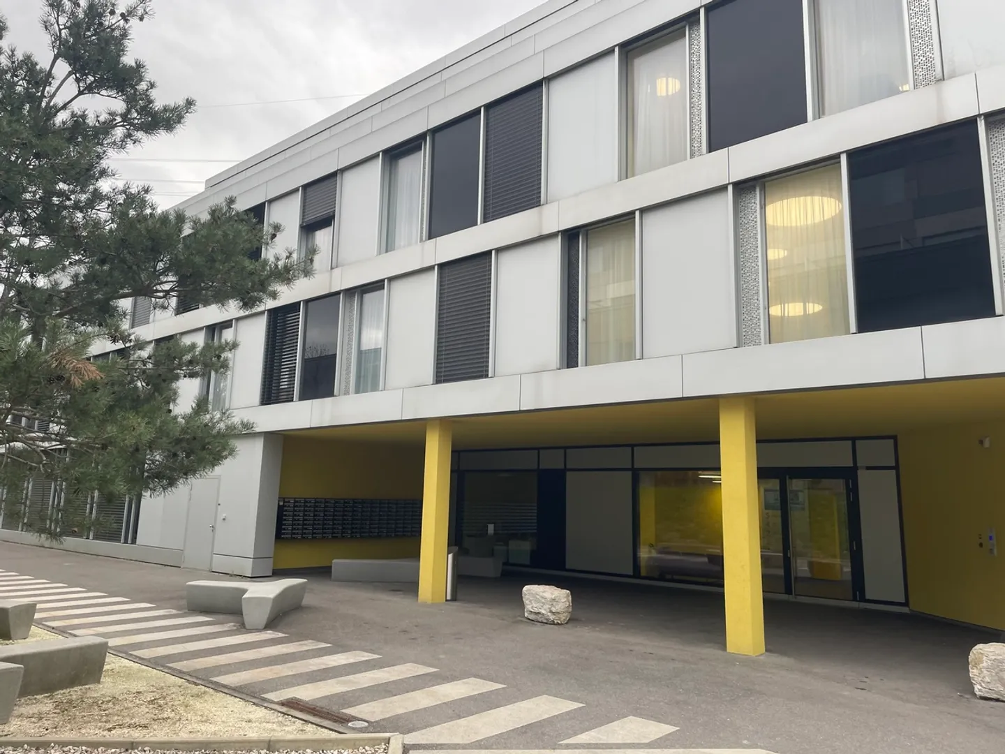 Spacious Student Studio in Crissier - Photo 1 of 7