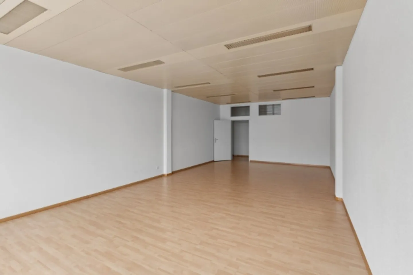 Lavorare con vista - Spazio ufficio a Root - Foto 4 di 4