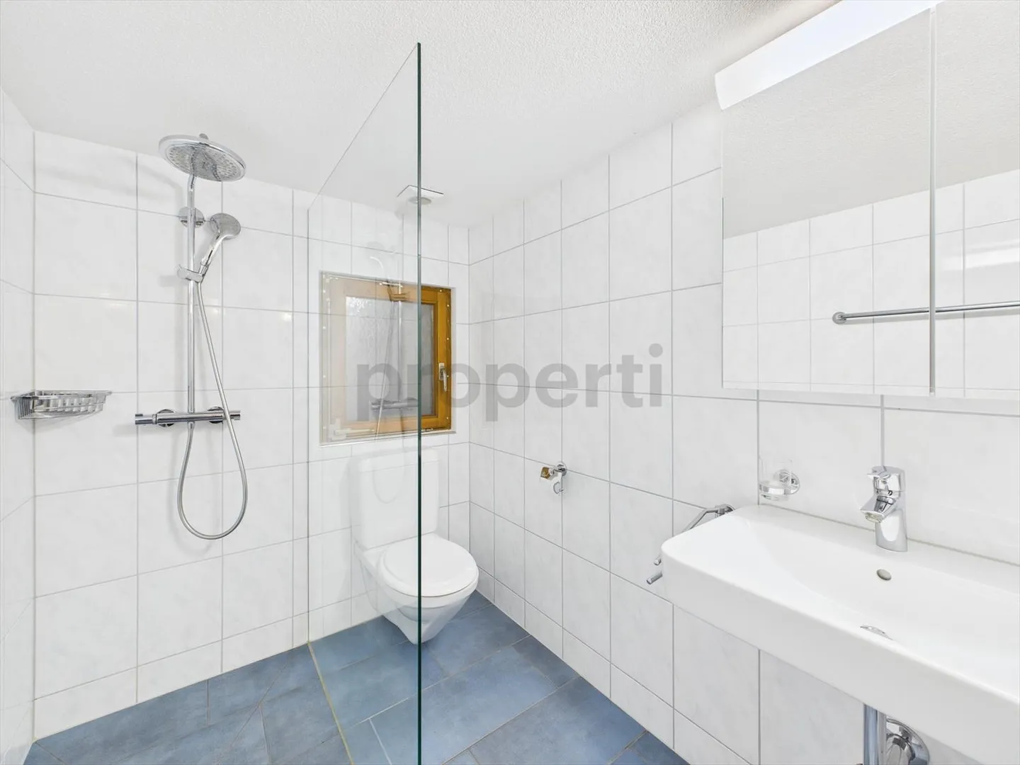 Accogliente fattoria di 5,5 stanze a Neudorf - Foto 11 di 12