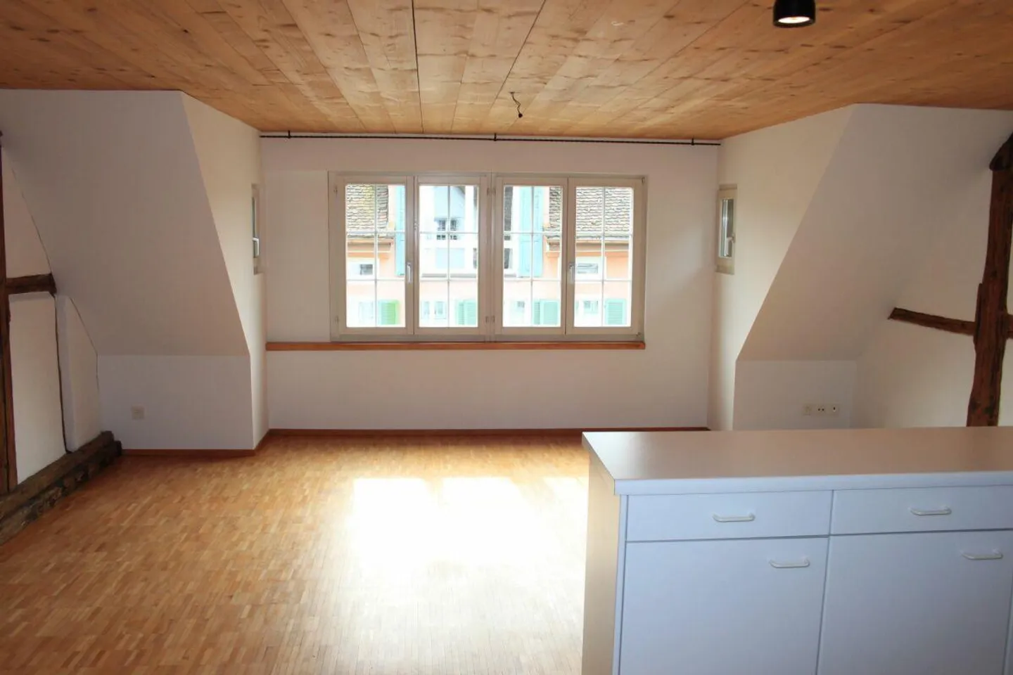 Appartement en duplex moderne et confortable au centre - Photo 5 sur 13
