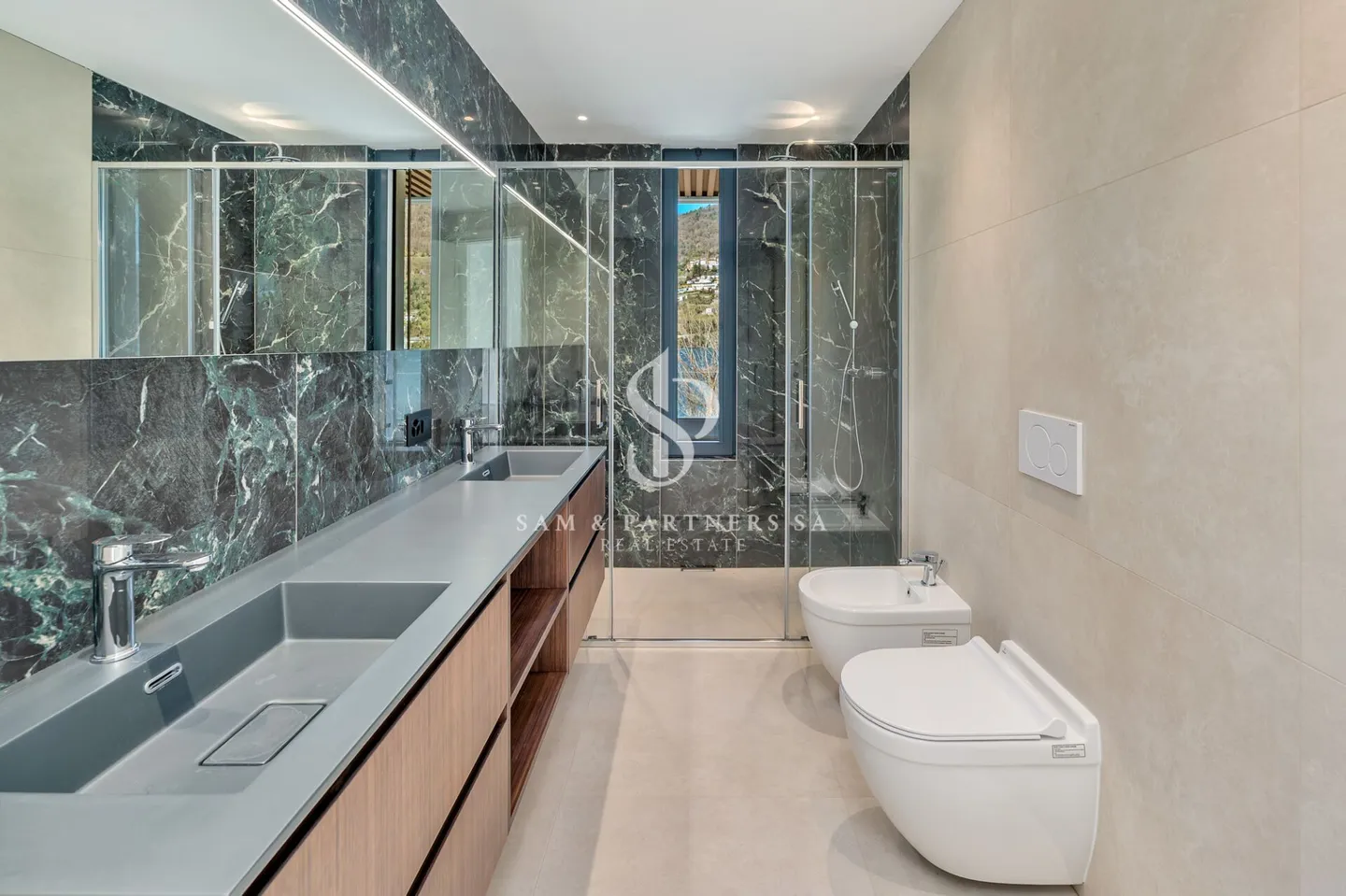 Neue Villa mit Seeblick - Foto 14 von 17