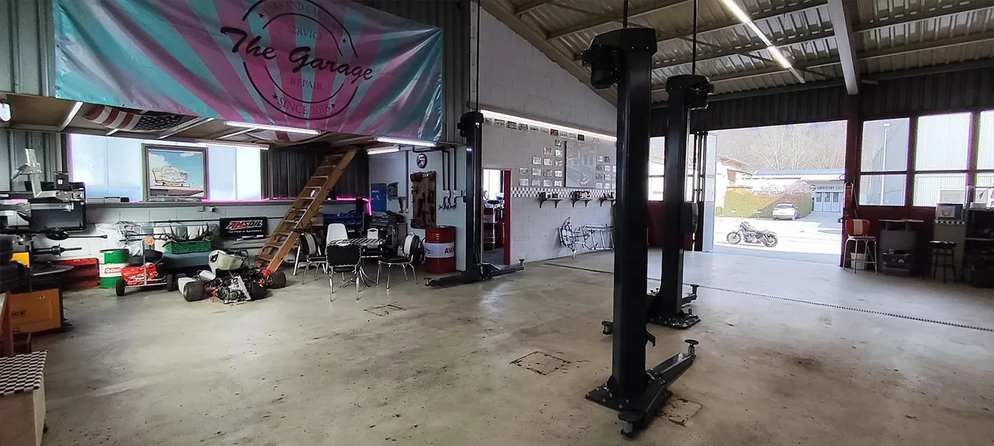 Workshop with plenty of space - Photo 9 of 11