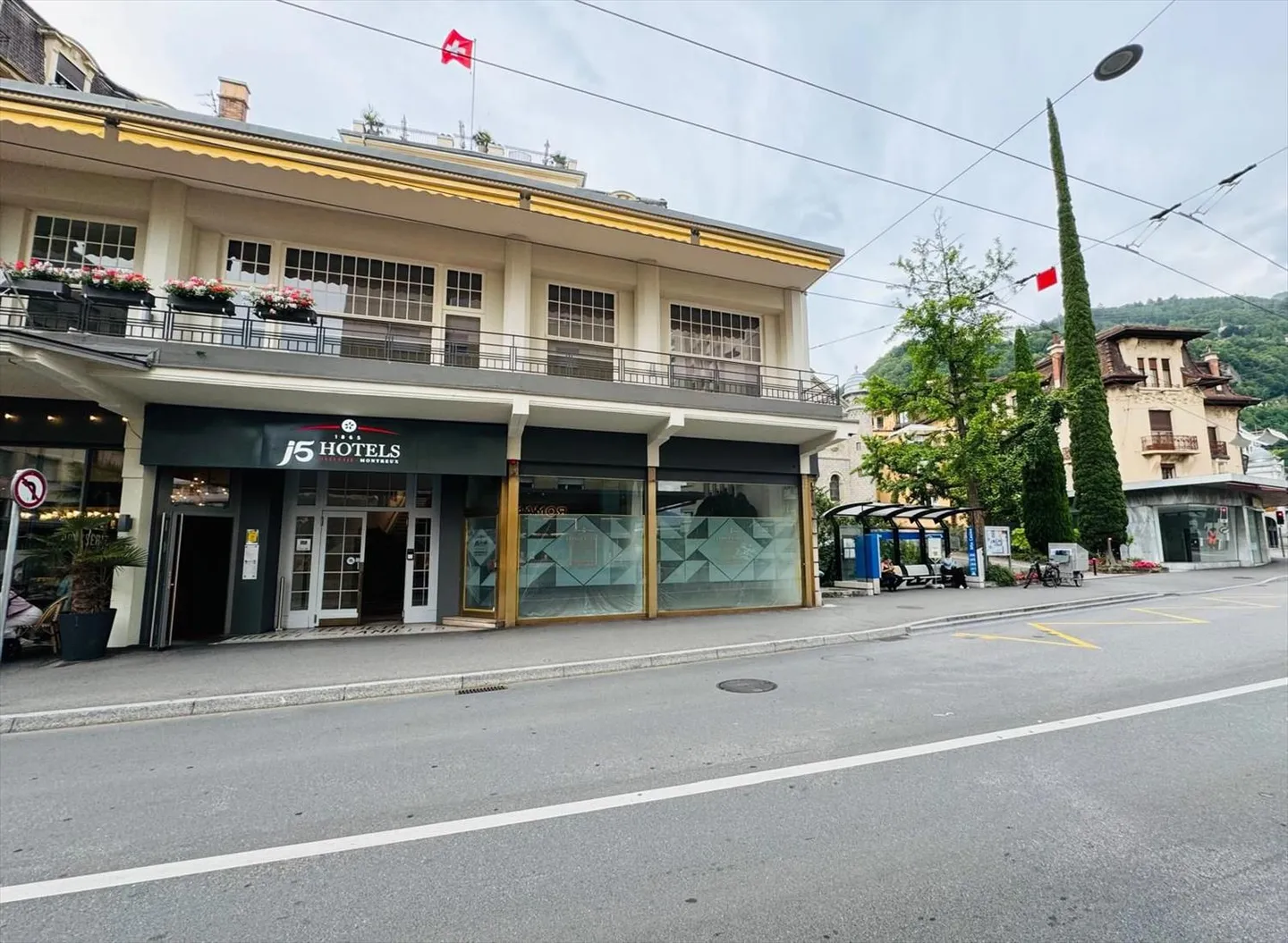 Gewerbefläche in Montreux - Foto 2 von 2