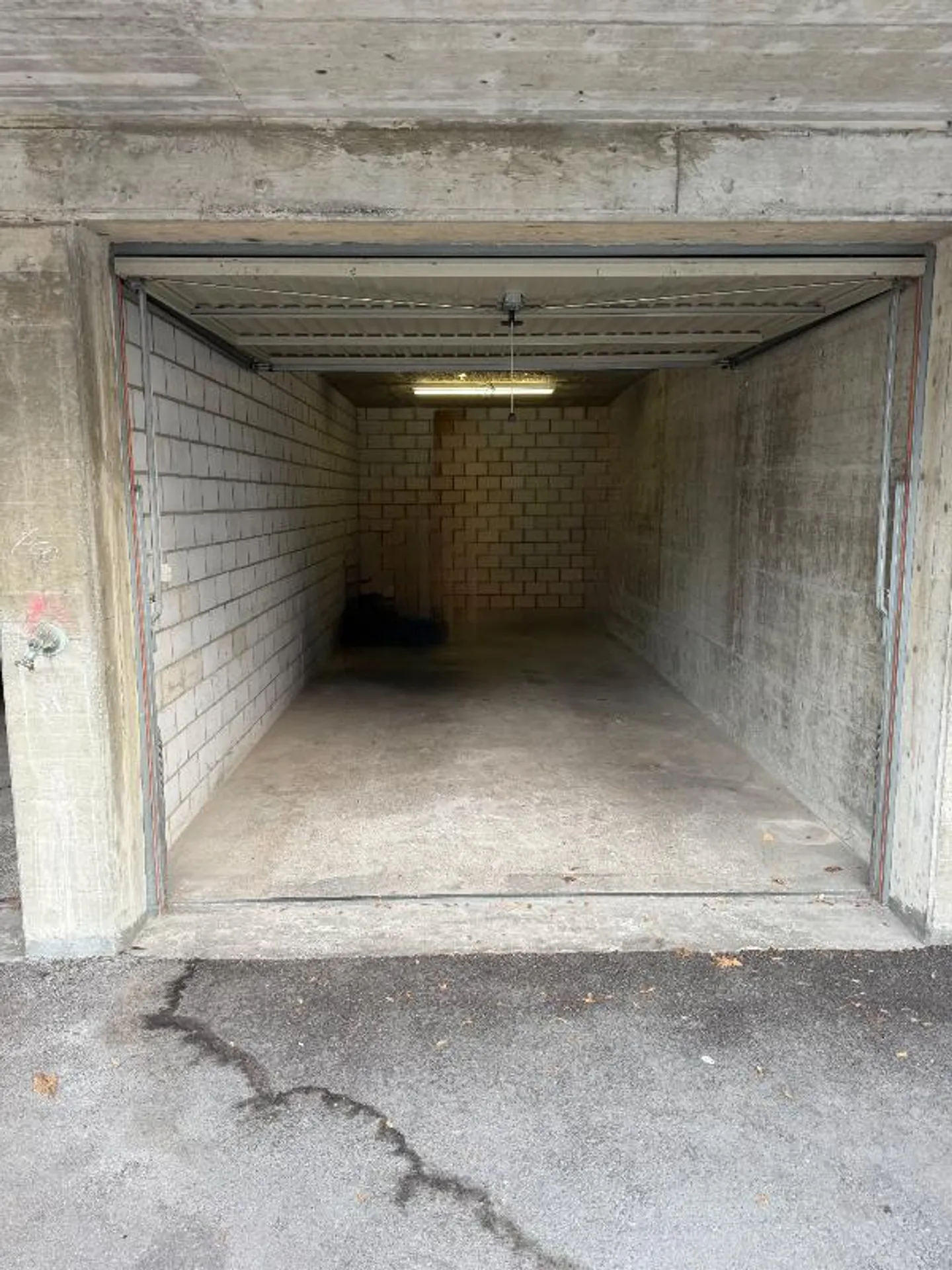 «Einzelgarage» - Foto 2 von 2