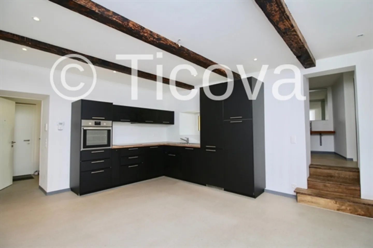 3.5 Rooms in the Heart of Soresina with Shared Garden - Photo 2 of 15