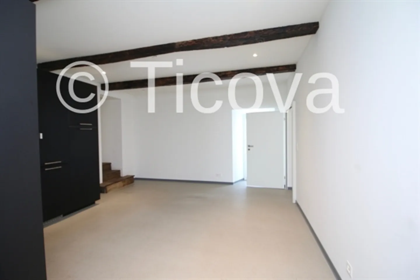 3.5 Rooms in the Heart of Soresina with Shared Garden - Photo 3 of 15