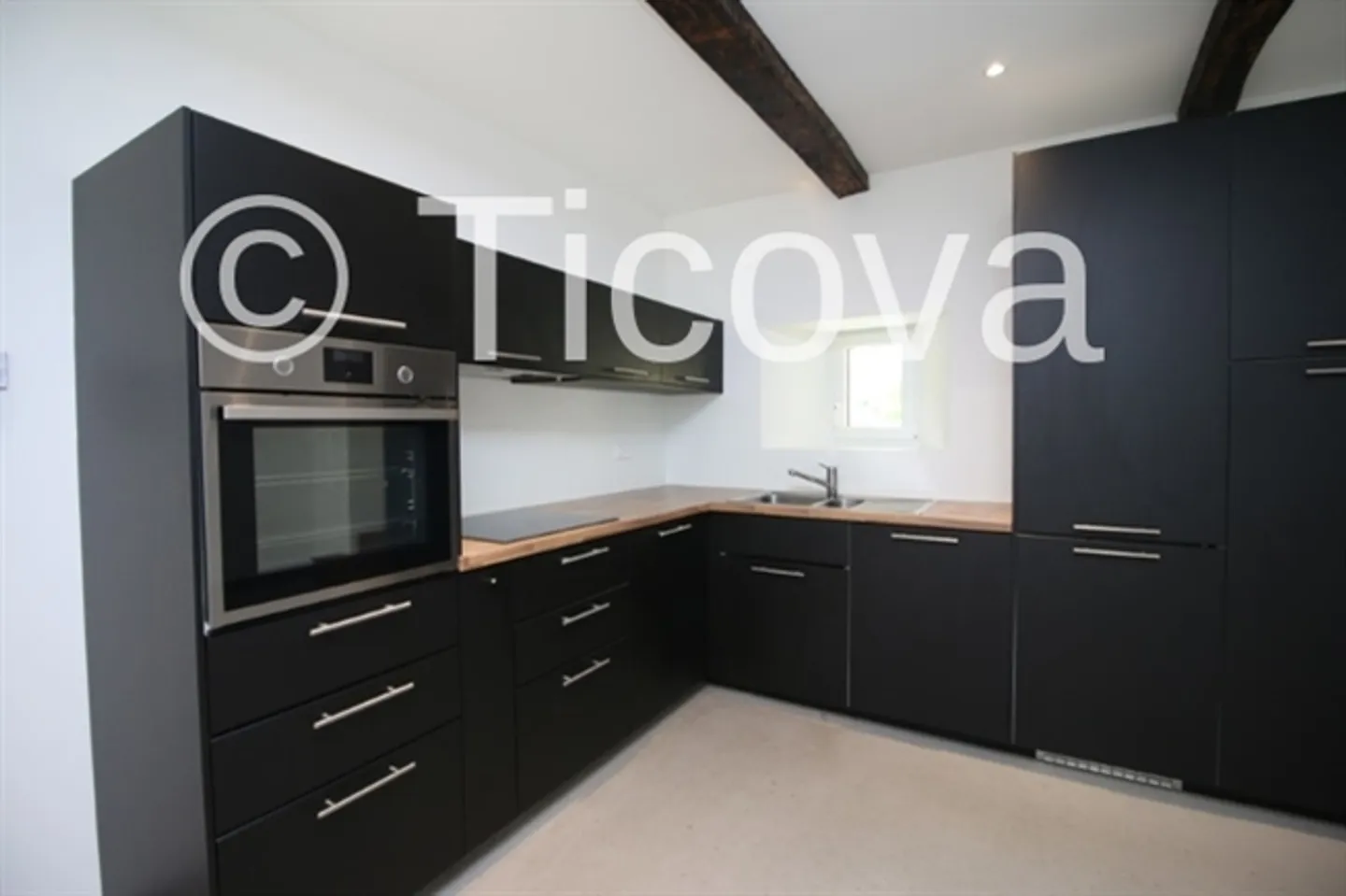 3.5 Rooms in the Heart of Soresina with Shared Garden - Photo 4 of 15