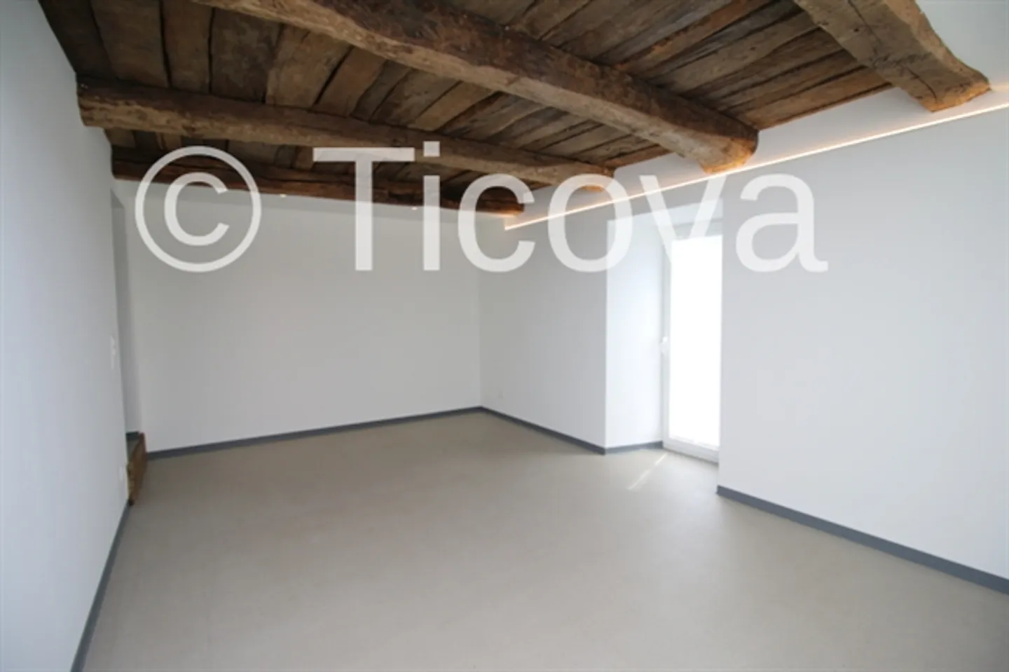 3.5 Rooms in the Heart of Soresina with Shared Garden - Photo 6 of 15