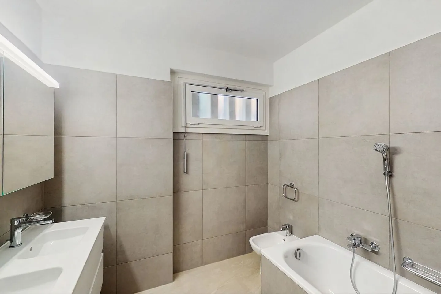 Charming Apartment by Lake Maggiore - Photo 10 of 11