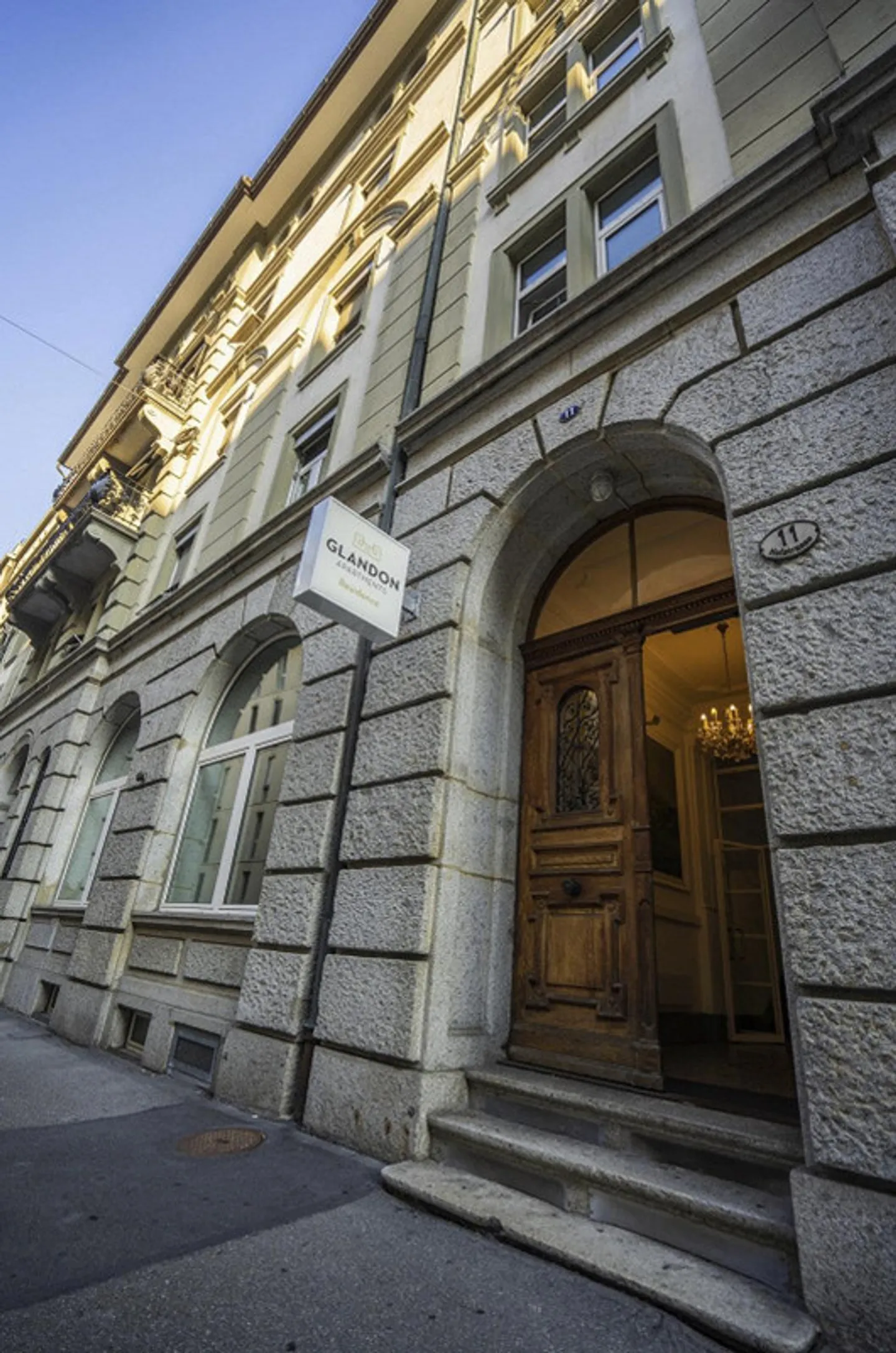 Appartamento arredato 1.5 stanze con servizio nel cuore di Lucerna - Foto 7 di 8