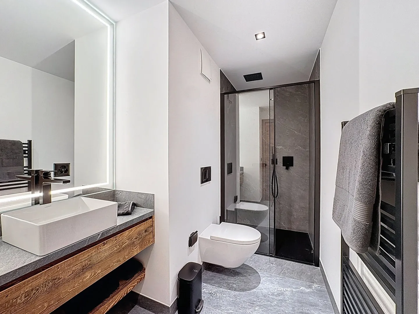 Außergewöhnliche renovierte Wohnung - Foto 7 von 12