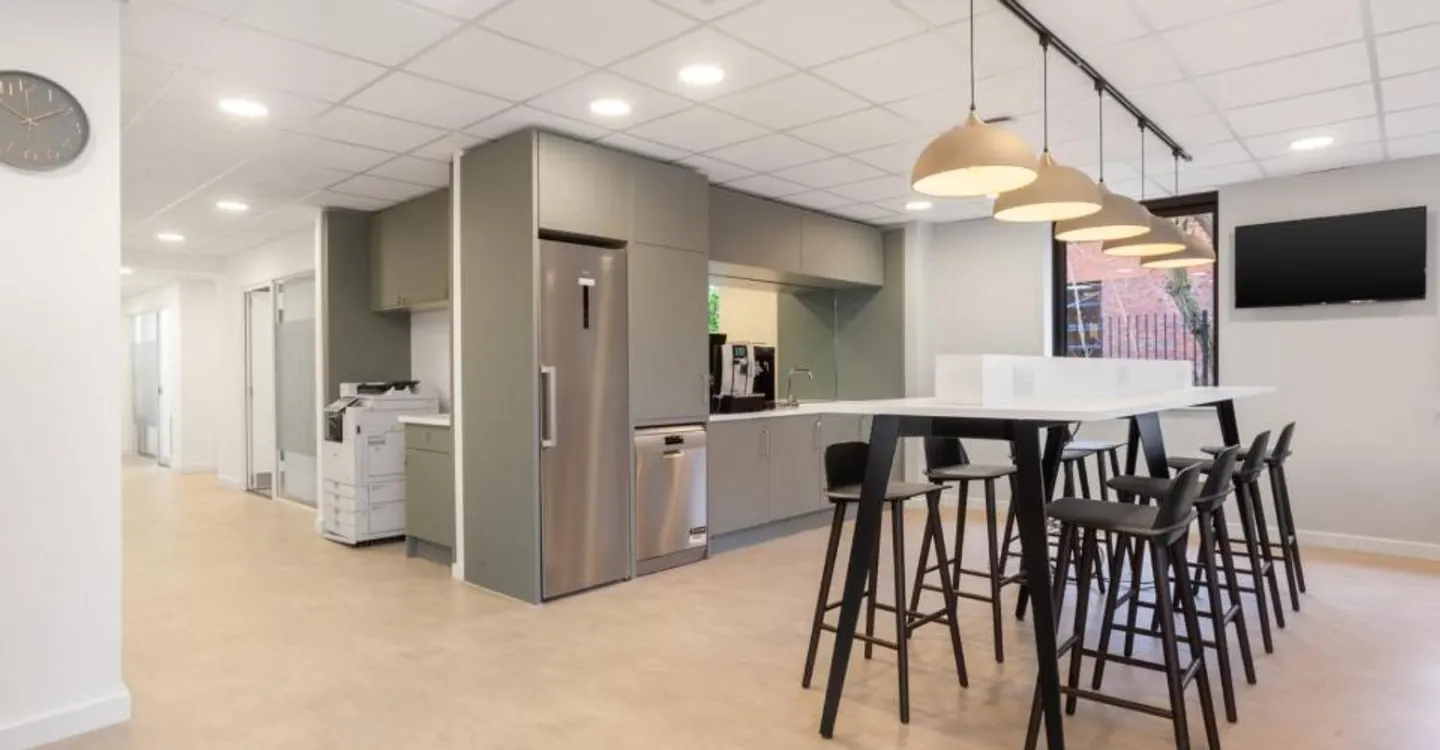 Bureau privé pour 5 personnes à Regus Spoom Kriens - Photo 5 sur 5
