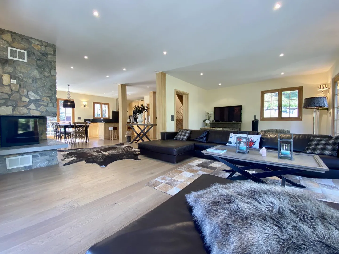 Chalet de Luxe à Crans-Montana - Photo 1 sur 13