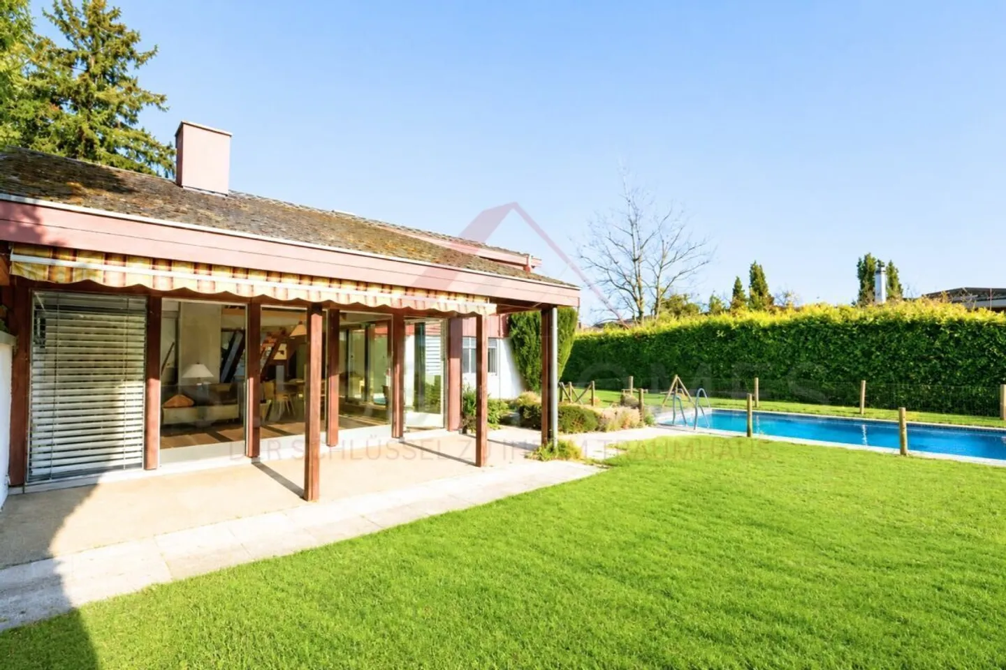 Dreamlike Lake View at Lake Biel 8.5 Room House with Pool and 1,443 m² Plot - Photo 3 of 22