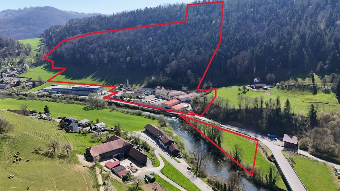 Mischgenutztes Gebäude kaufen - Foto 2 von 12