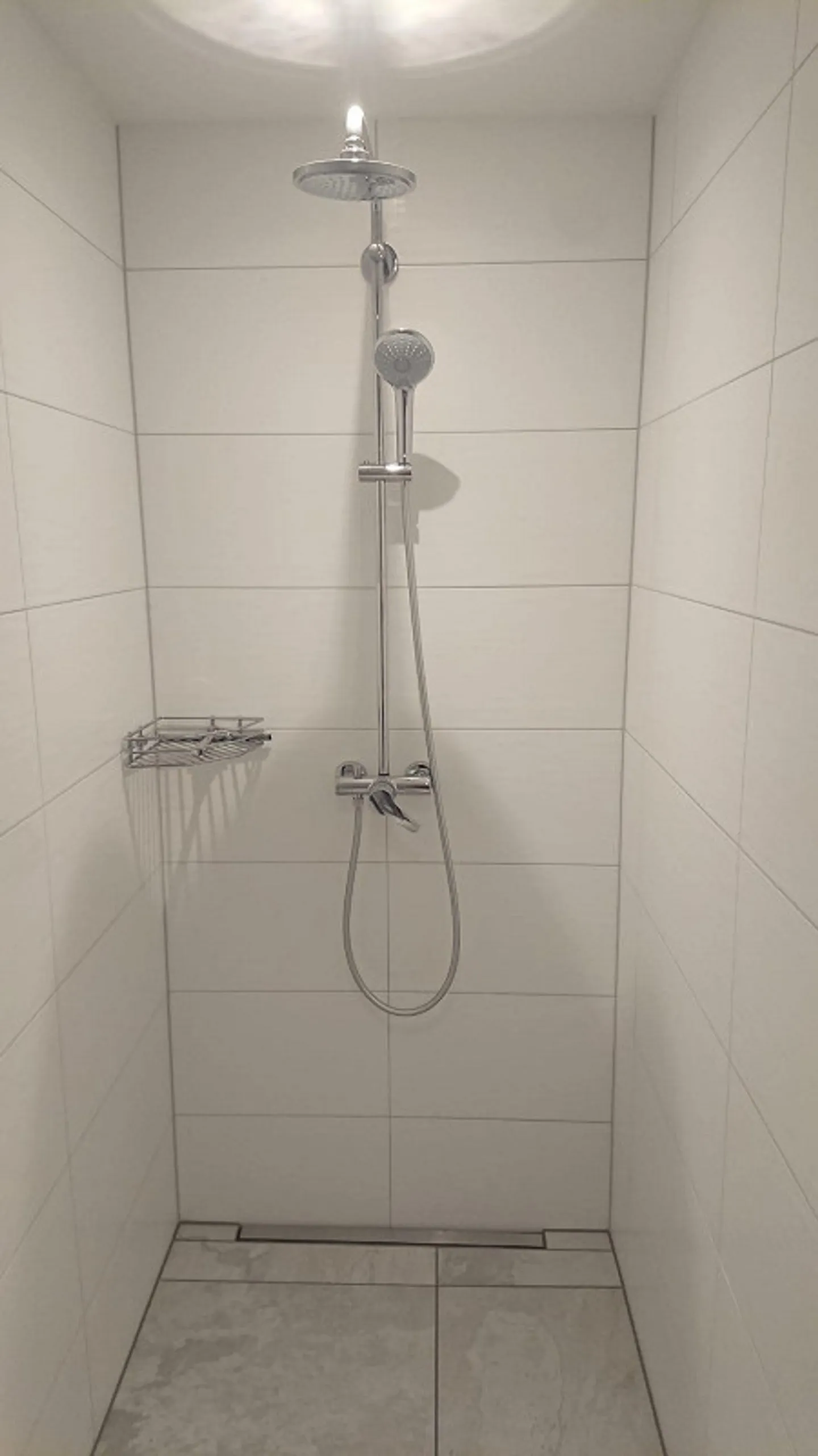 Top 3 Room Apartment - Photo 9 of 14