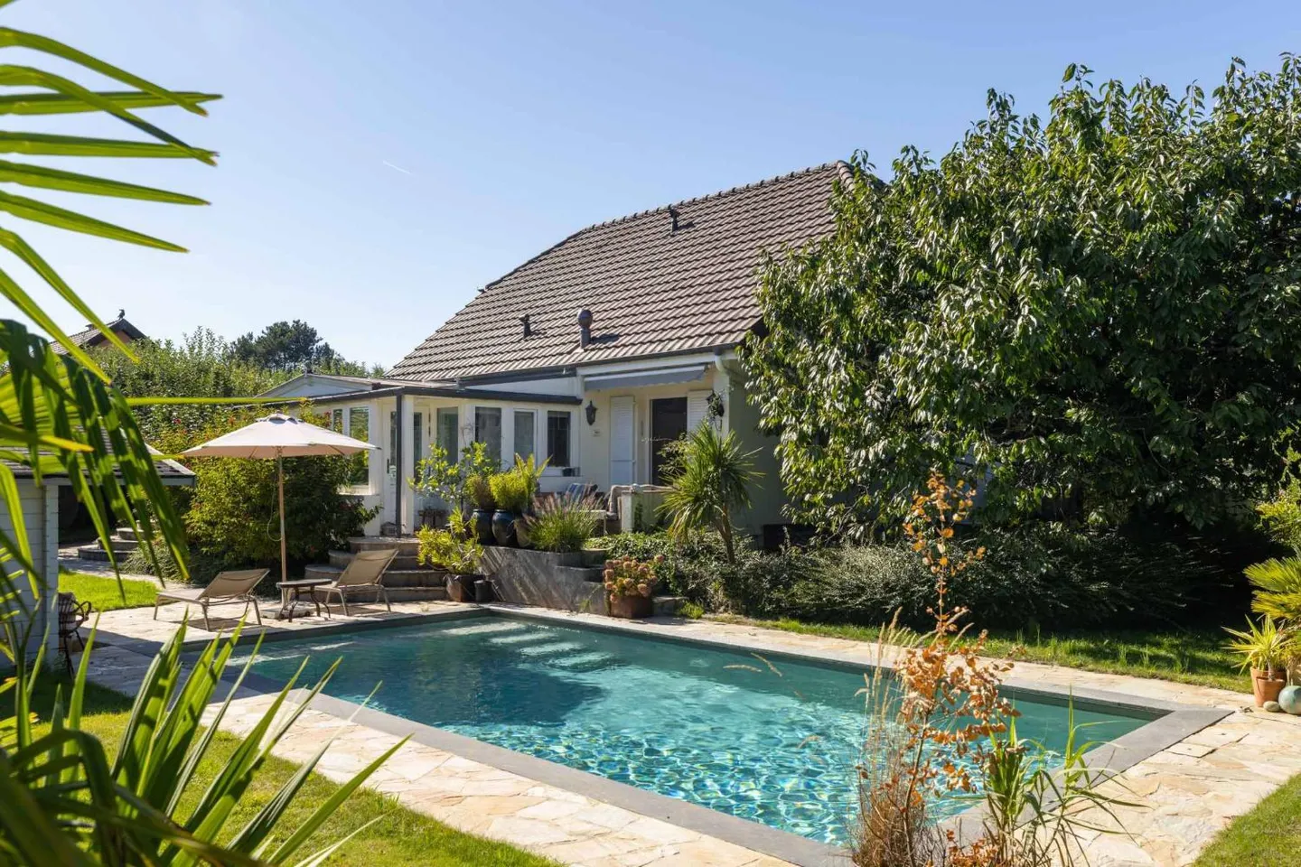 Villa unica con charme, piscina e spazi belli - Foto 1 di 13