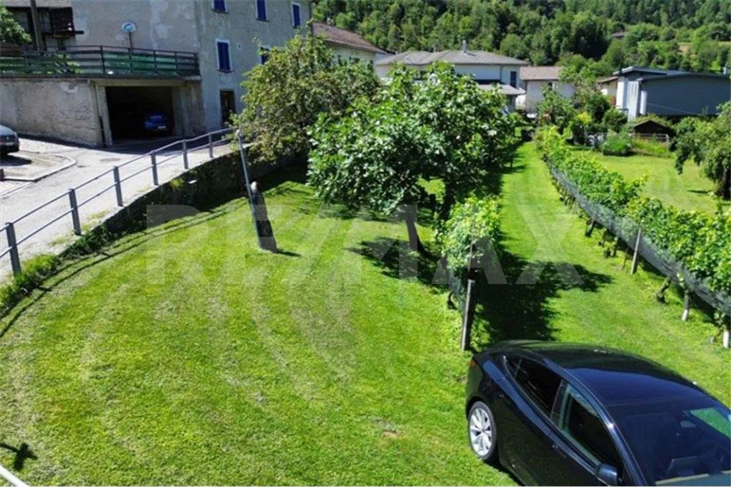 Baugrundstück in esclusiva zona residenziale a Roveredo (GR) - Foto 7 di 8