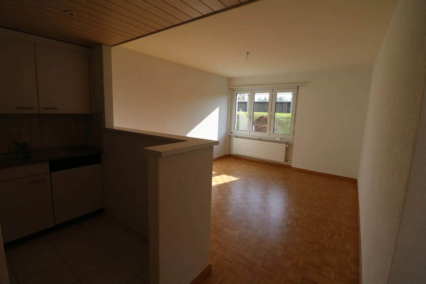 2-room apartment - Photo 4 of 8