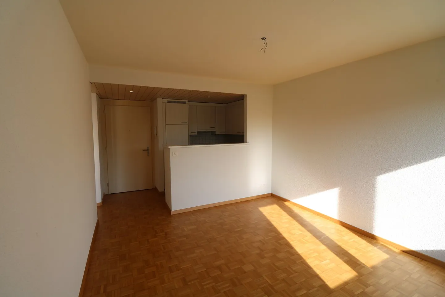 2-room apartment - Photo 5 of 8