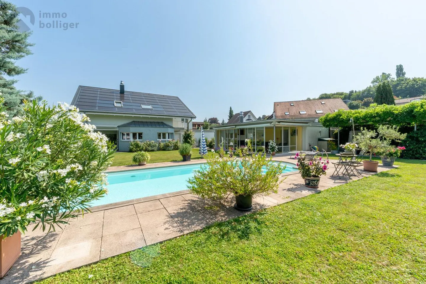 Charmantes Einfamilienhaus mit Garten - Foto 1 von 23