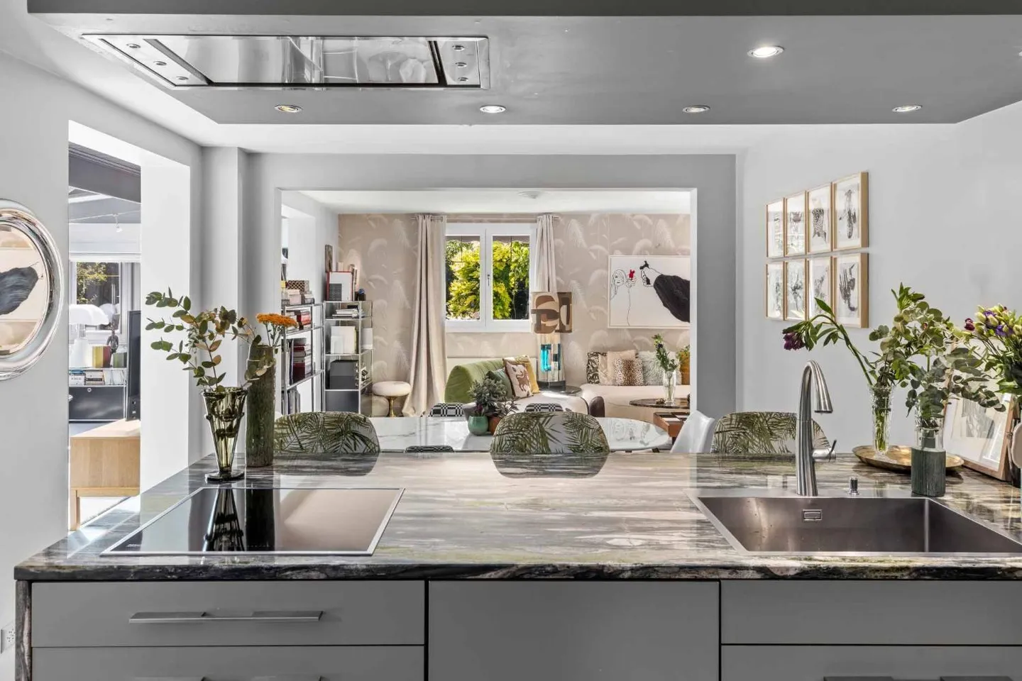 Villa unica con charme, piscina e spazi belli - Foto 7 di 13