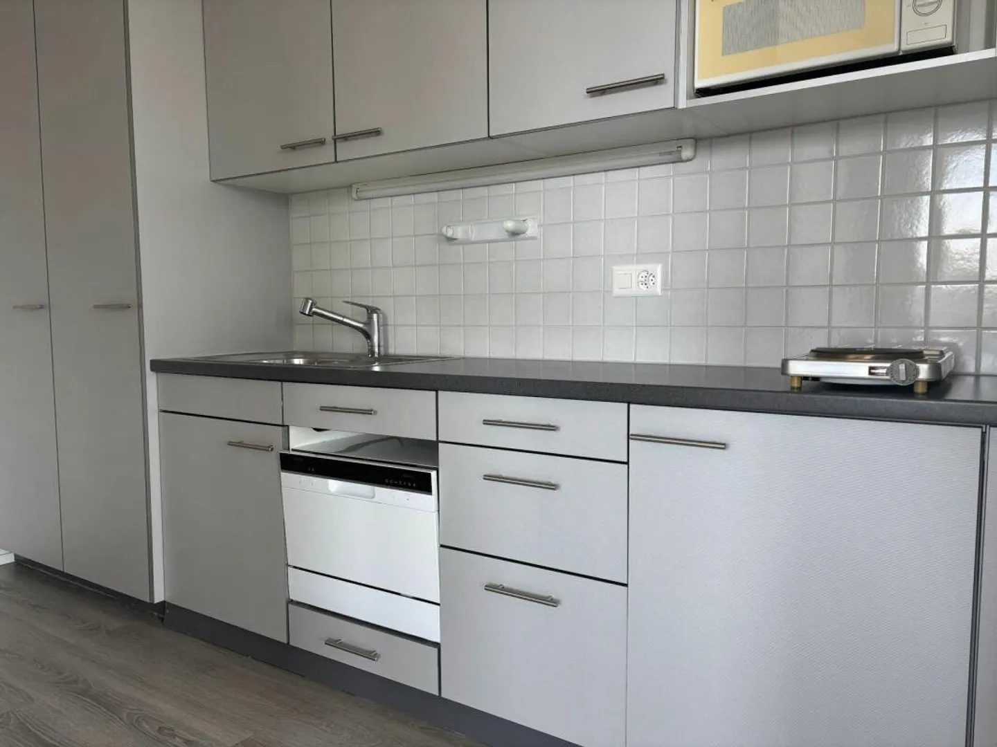 Wunderschöne möblierte Büros von 270 m2 mit Terrasse zur Miete in Cri... - Foto 7 von 9