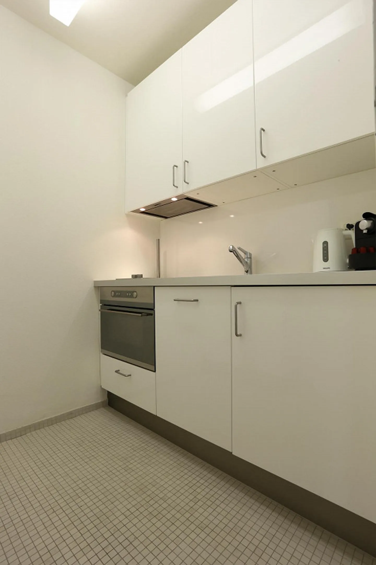 Moderno edificio di appartamenti nel centro città - Foto 3 di 10