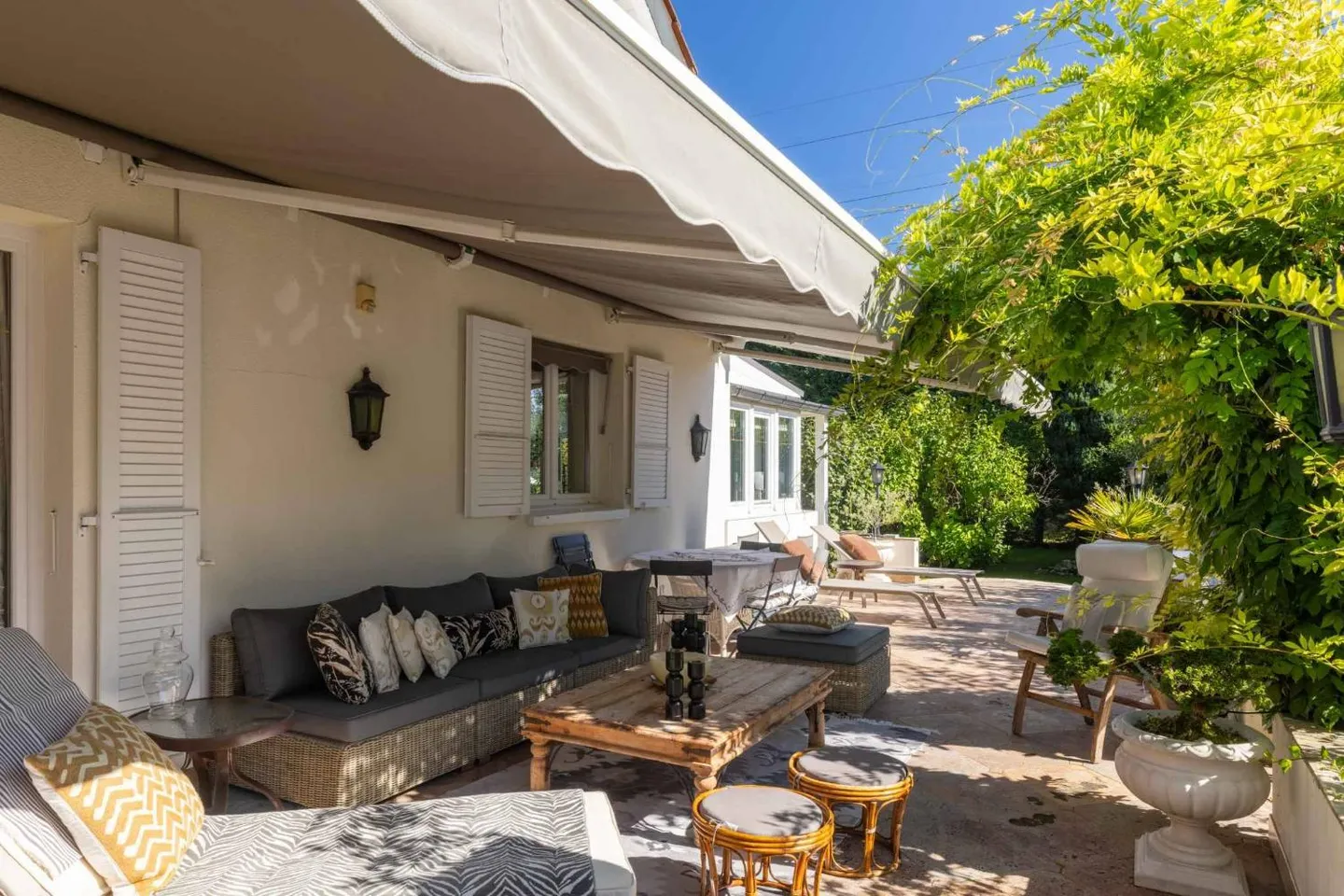 Villa unica con charme, piscina e spazi belli - Foto 10 di 13