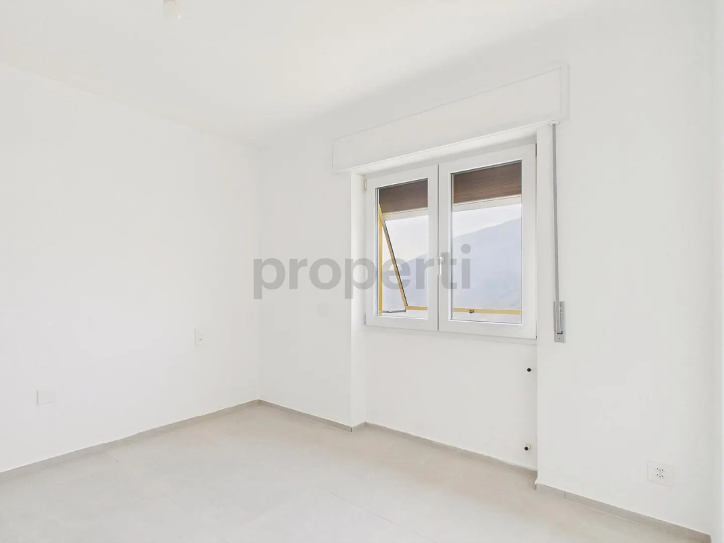 Moderne Villa mit atemberaubendem Blick, Val Mara-Rovio - Foto 15 von 17