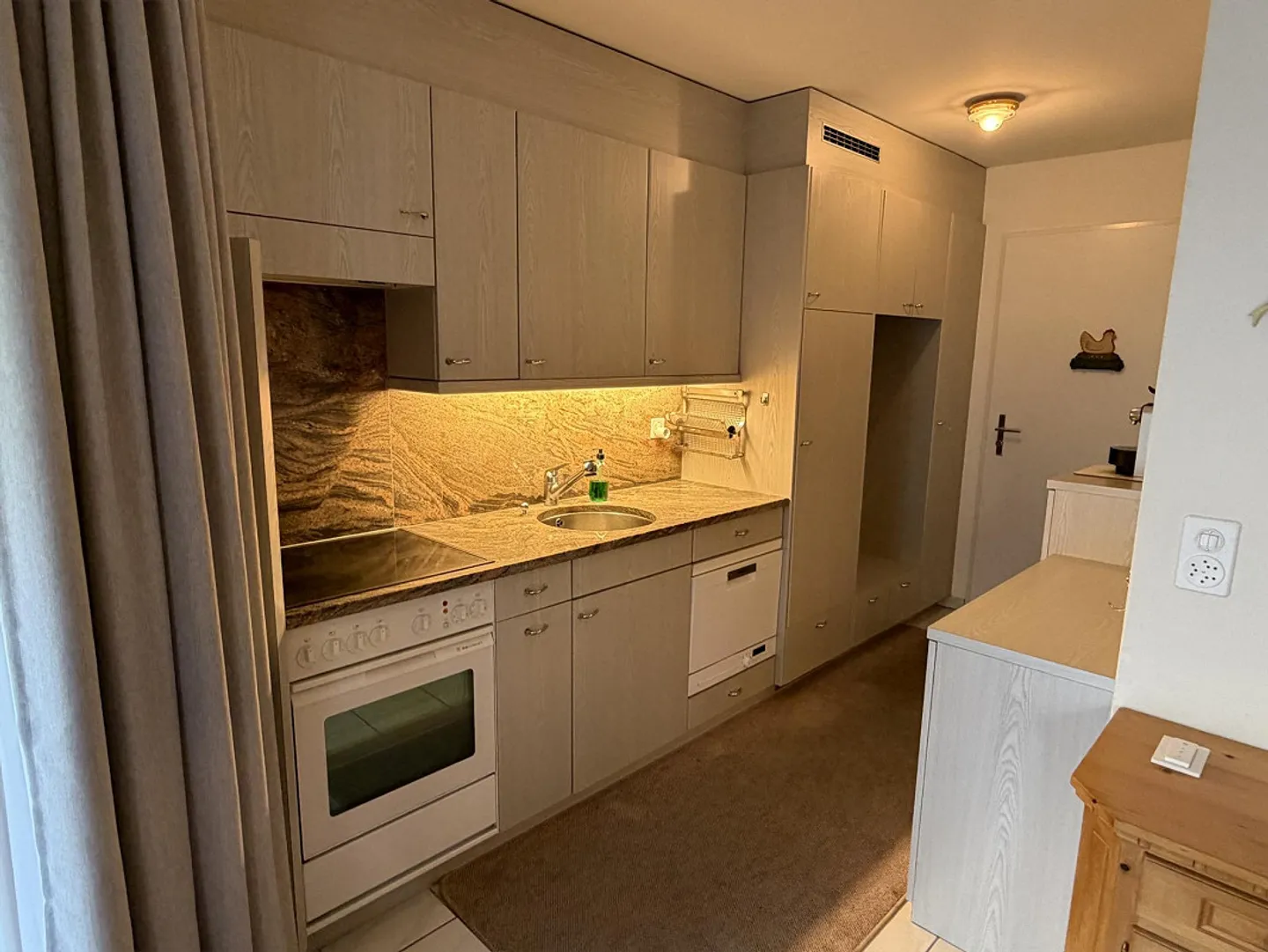 Exclusive furnished 2-room garden apartment | Ready for immediate occupancy - Photo 7 of 19