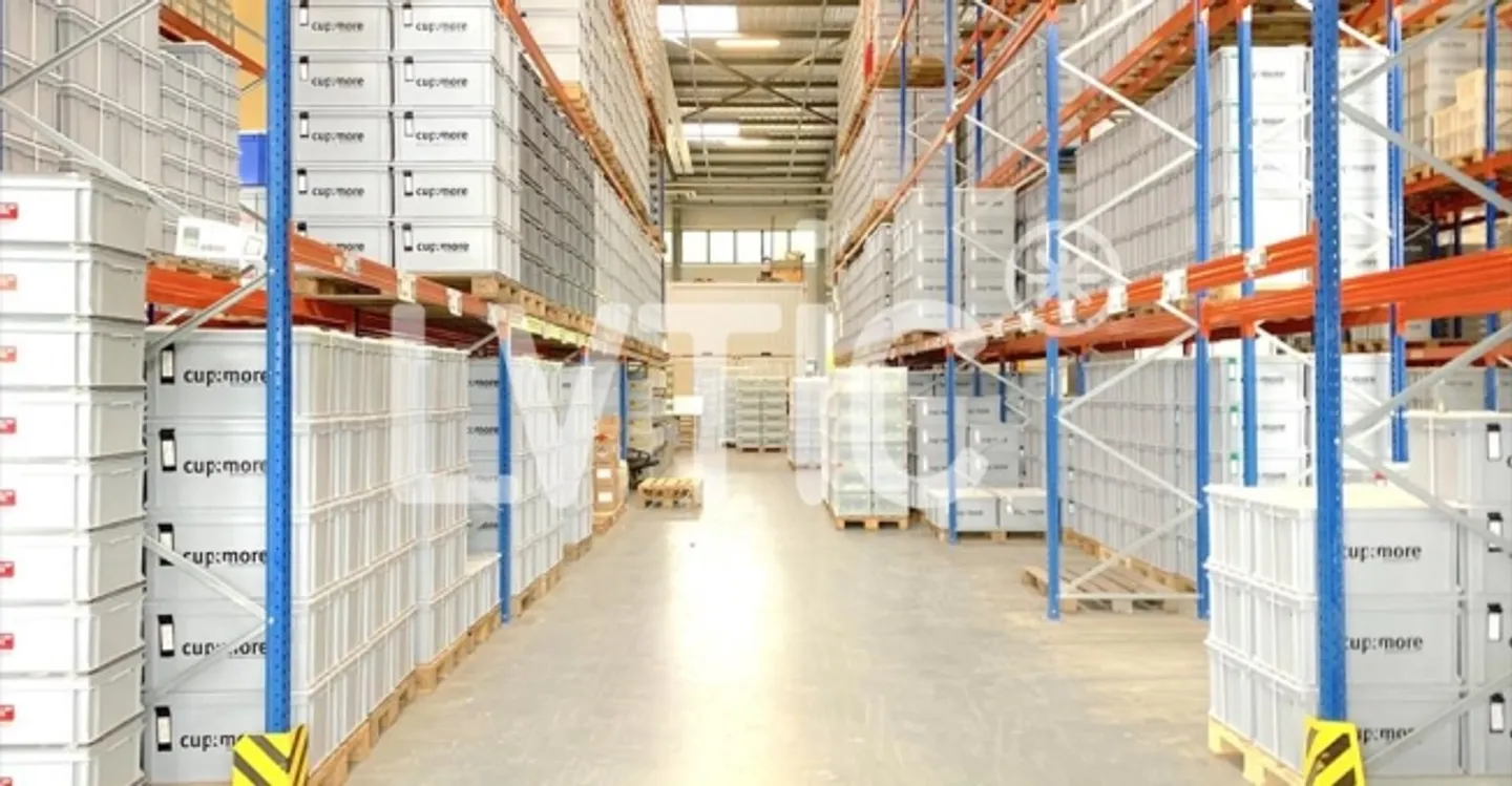 Deposito - Foto 7 di 8