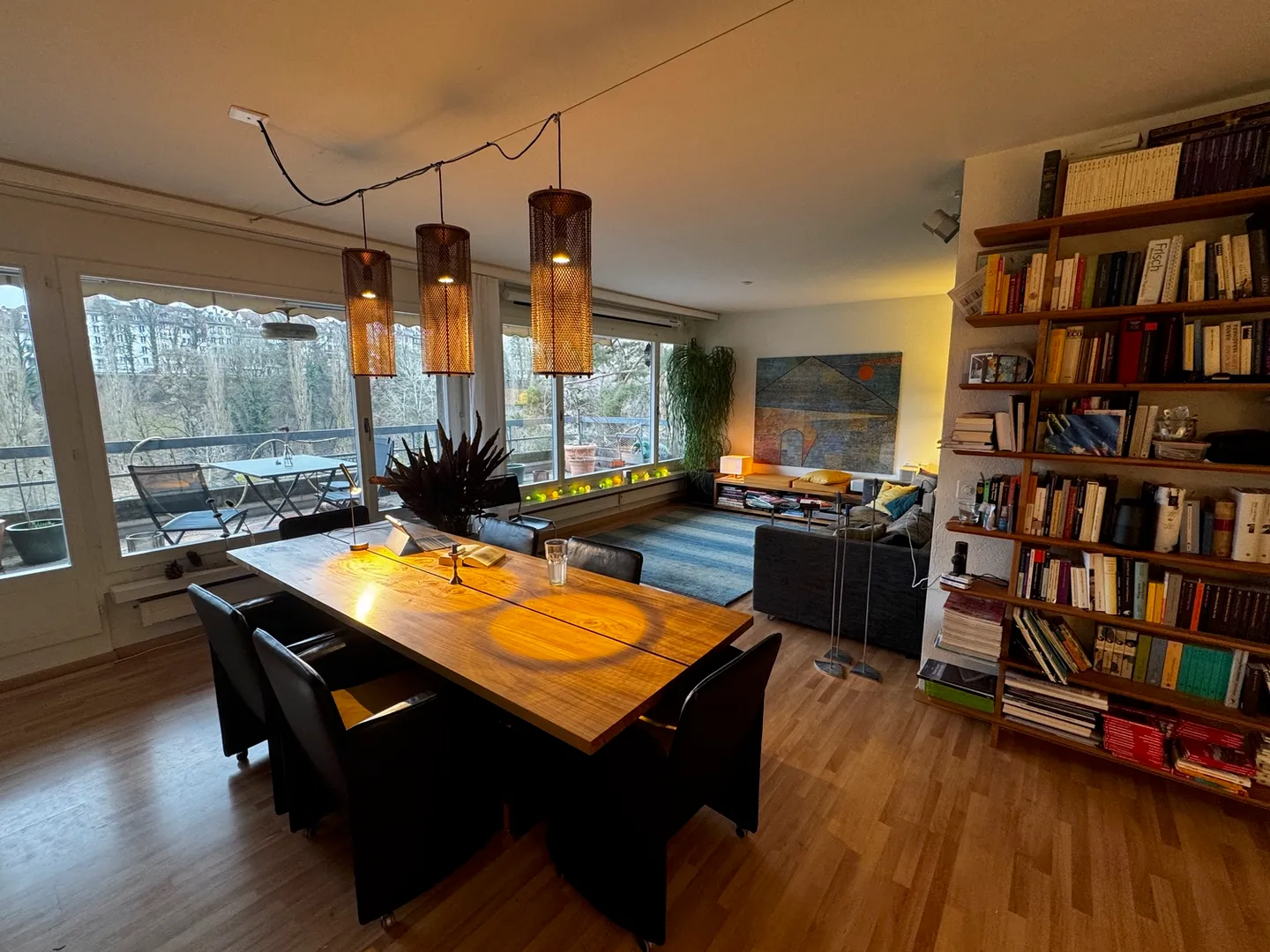 Stilvolles Apartment mit Terrasse - Foto 1 von 10