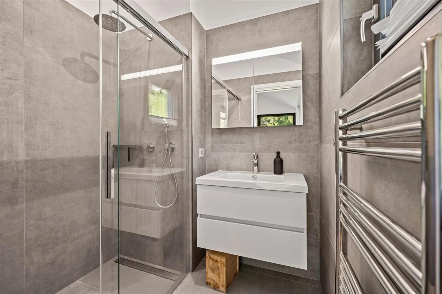 Guaranteed heartthrob, Magnificent 4.5-room luxury villa in Jongny - Photo 10 of 13