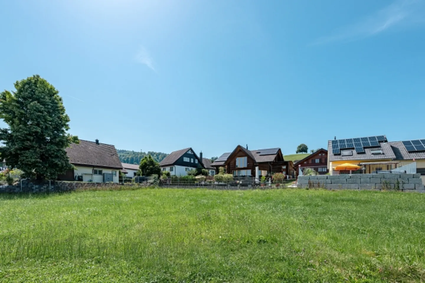 TERRENO EDIFICABILE ATTRAENTE A WEIACH CON 1.157 M² E STUDIO DI PROGETTO - Foto 4 di 8