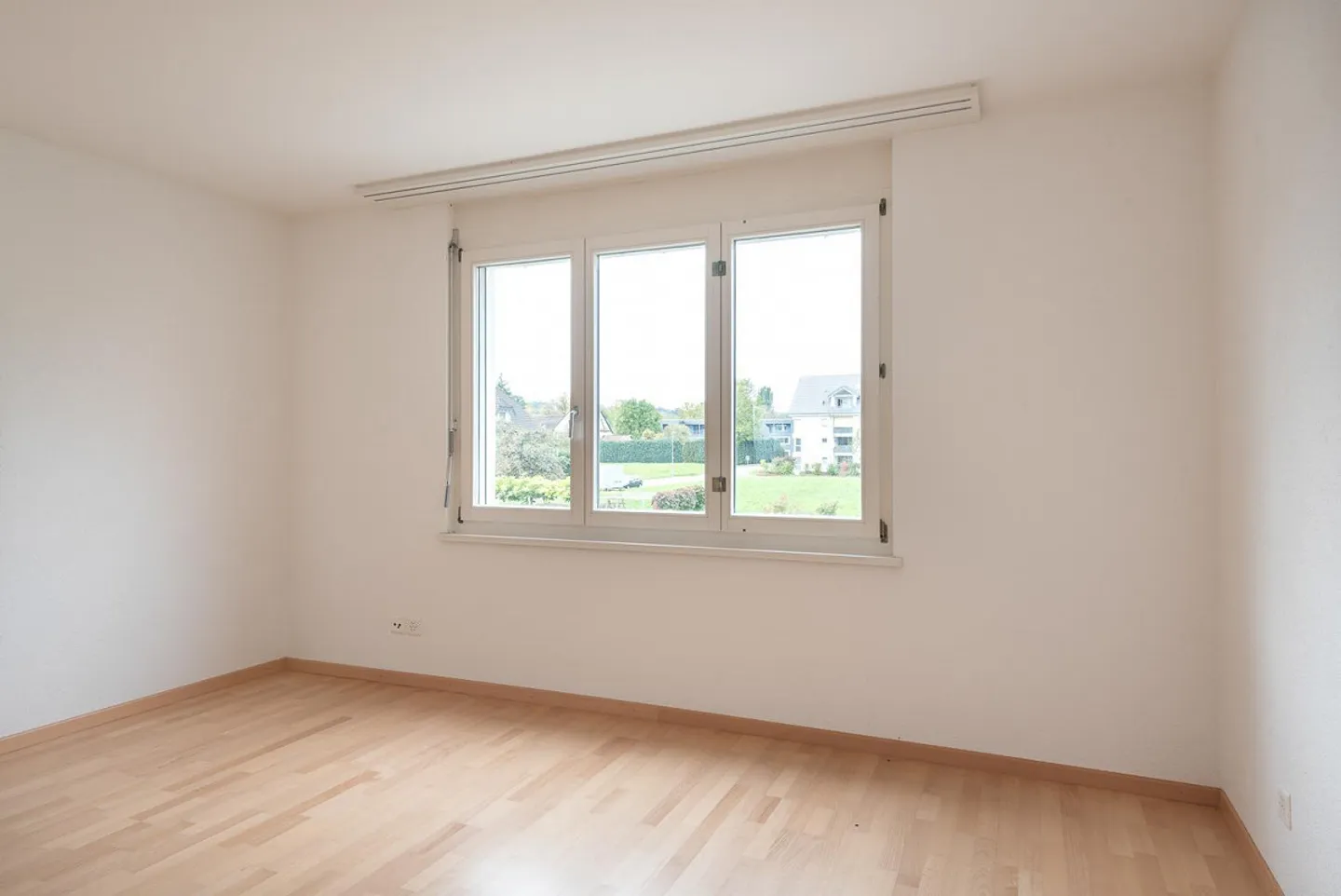 Ampio appartamento di 4,5 stanze vicino al centro! - Foto 7 di 9