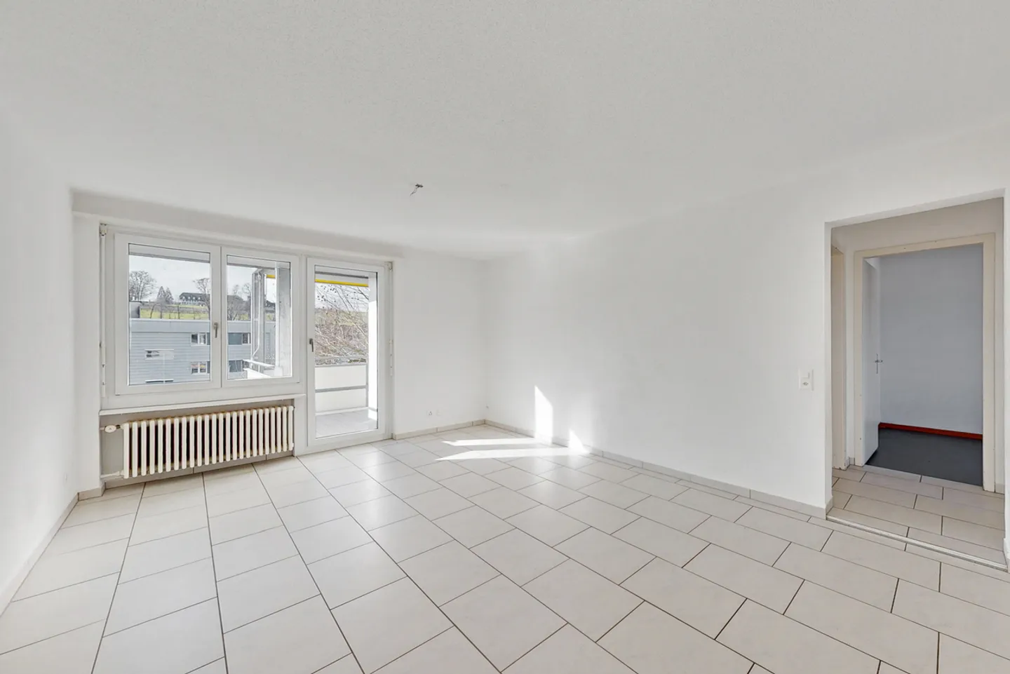 Spacious Family Apartment in Zuchwil - Photo 2 of 10